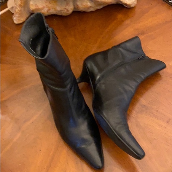 Stuart Weitzman Shoes - Stuart Weisman Black boots 8 1/2 M Kitten heels